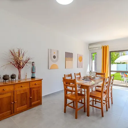 Amelia By Sunnyway Будинок відпочинку Албуфейра